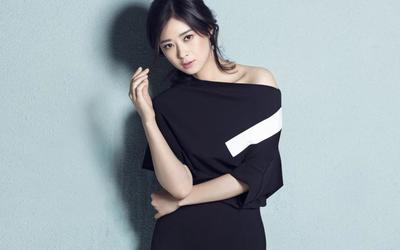 华妃娘娘蒋欣漂亮壁纸图片