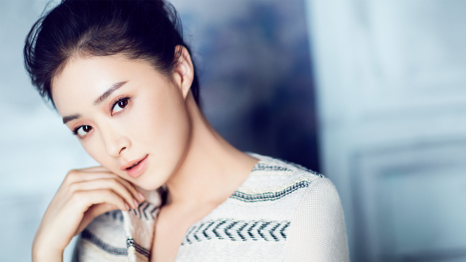 华妃娘娘蒋欣漂亮壁纸图片