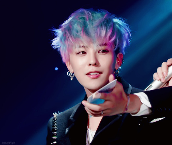 权志龙时尚着装高清壁纸