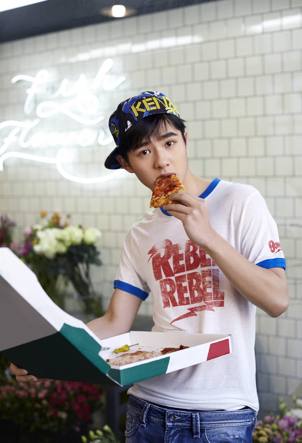 刘昊然个人杂志写真