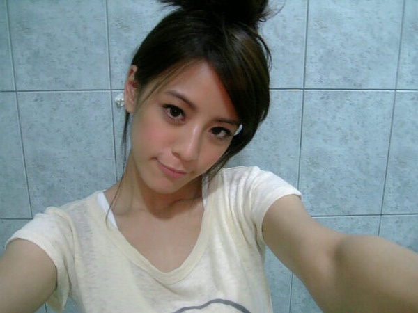 江语晨个人甜美写真