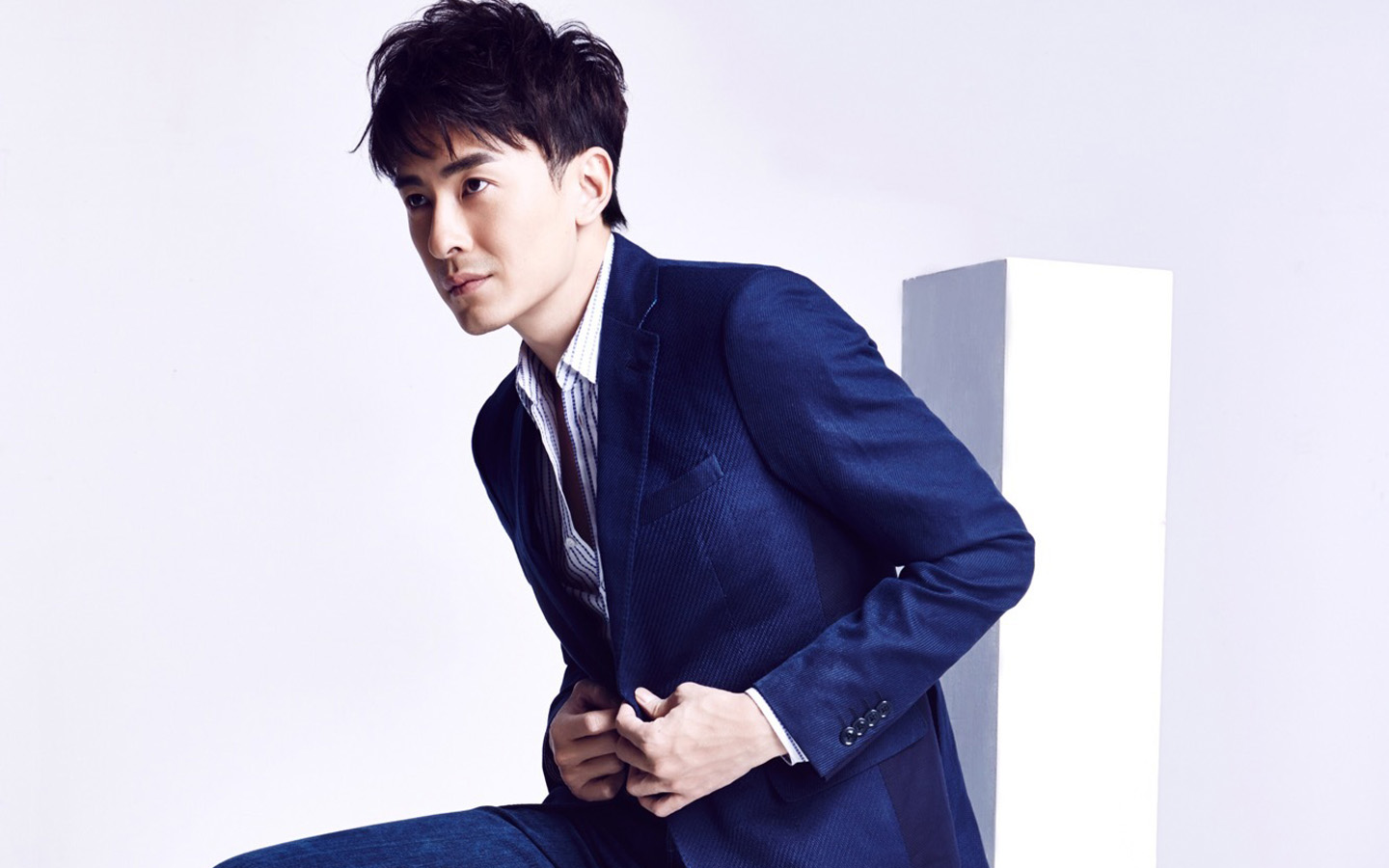 小综郑元畅个人帅气图 小综郑元畅个人写真