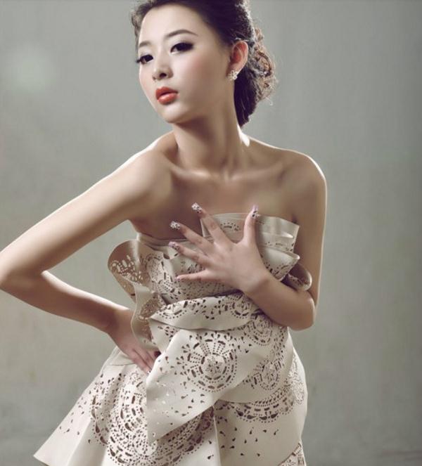 优雅时尚 恬美端庄的美女写真集