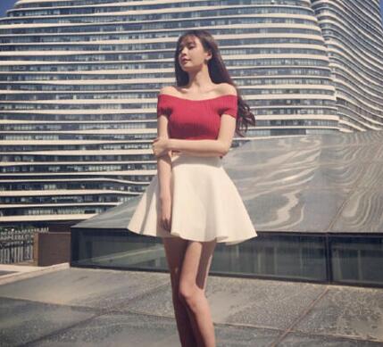 优雅大方主持人沈梦辰图片