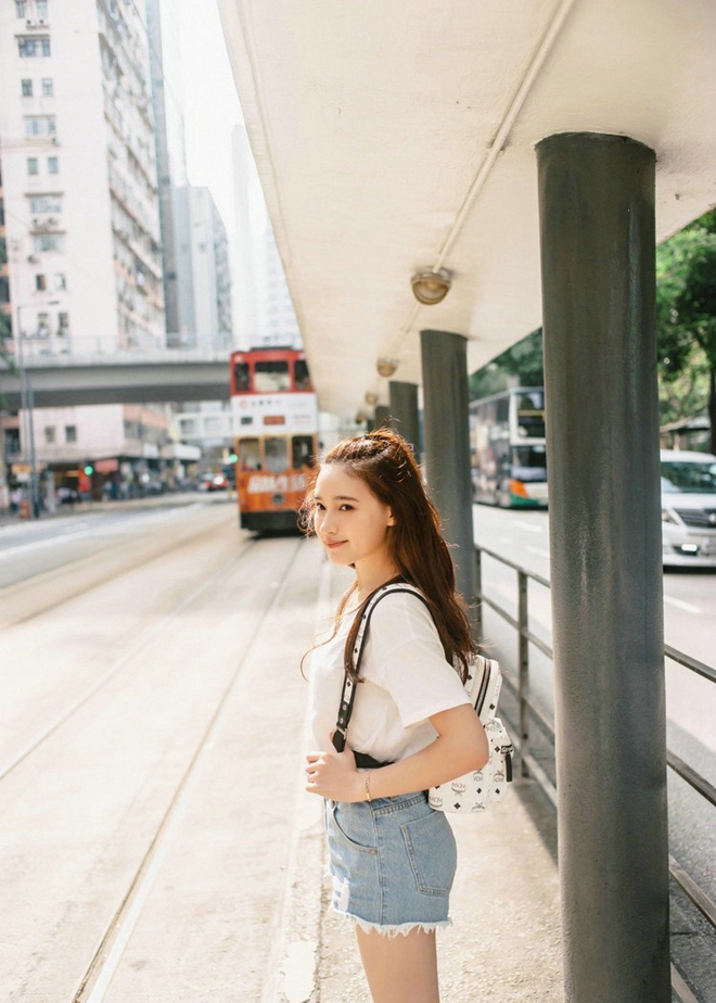 阳光文艺小清新女生星期天写真