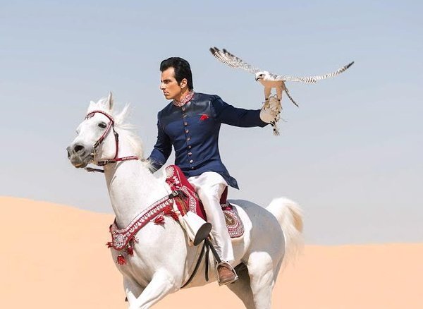 功夫瑜伽张艺兴精美壁纸海报