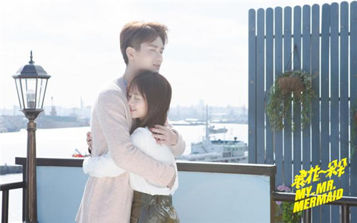 浪花一朵朵白云CP上演最萌身高差