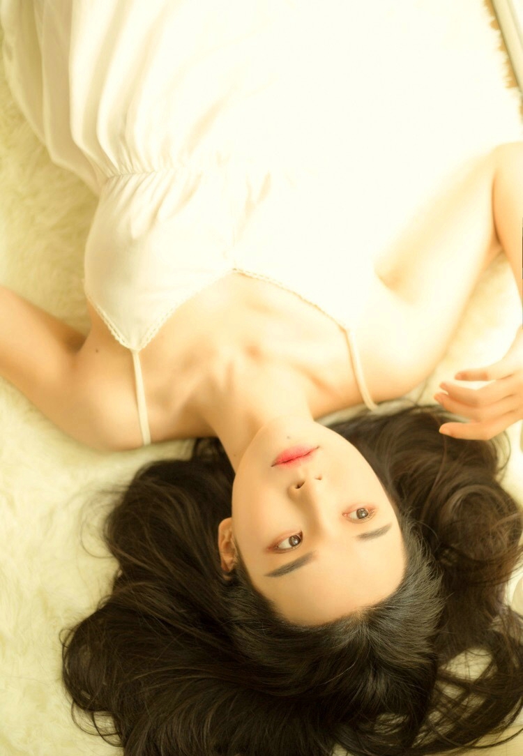 私房气质女神精致五官养眼美眸