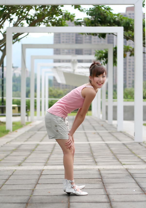 别人家的女朋友，这么靓丽!