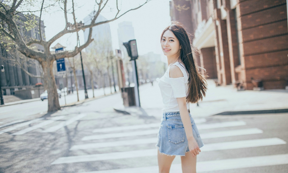 清新氧气美女日常街拍生活美照