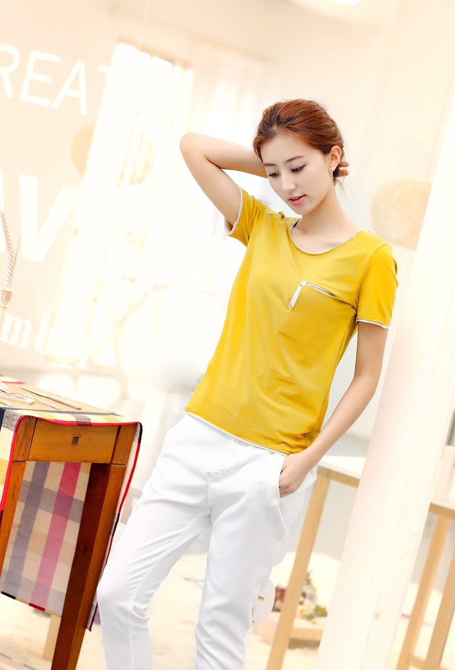 美的让人心悸的绝色美女图片