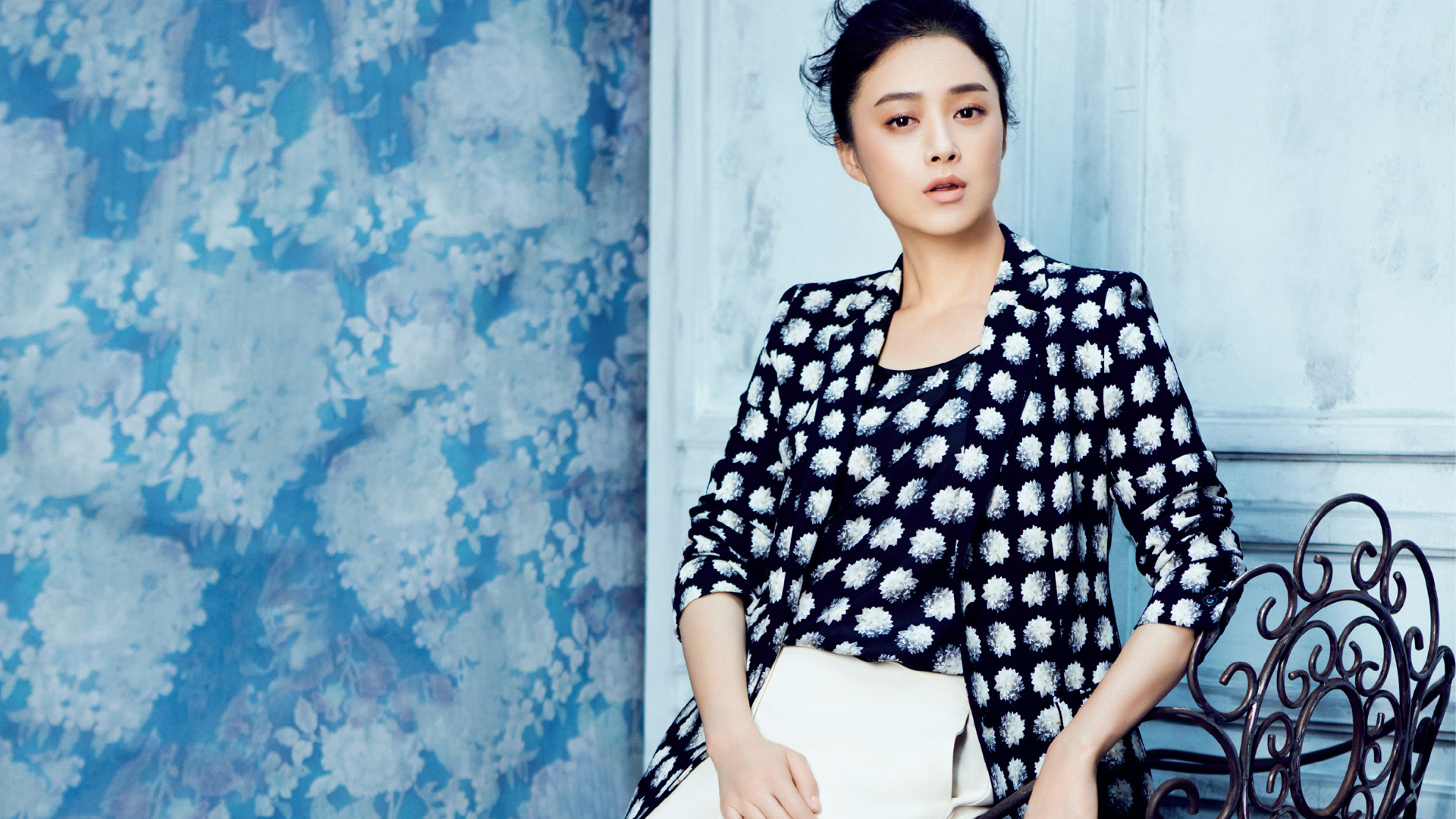 华妃娘娘蒋欣漂亮壁纸图片