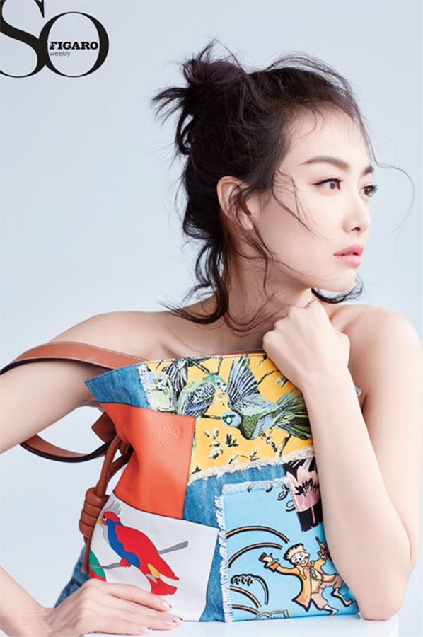 宋茜最新封面曝光 精灵美少女演绎浪漫夏日风