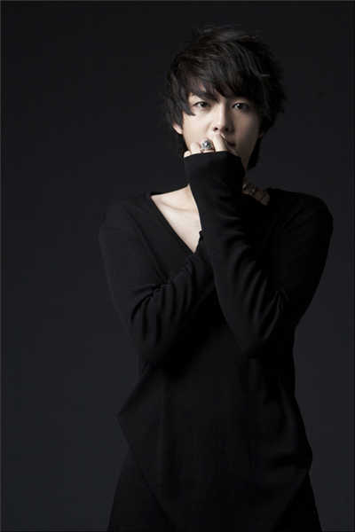 宋仲基个人帅气写真
