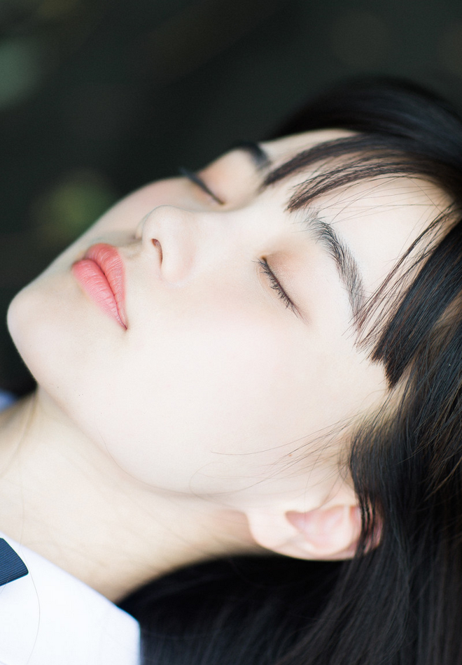 校园素颜天然萌美女写真