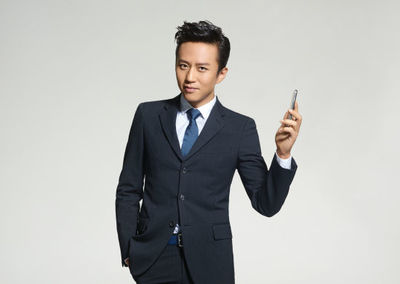 英俊帅气明星邓超图片