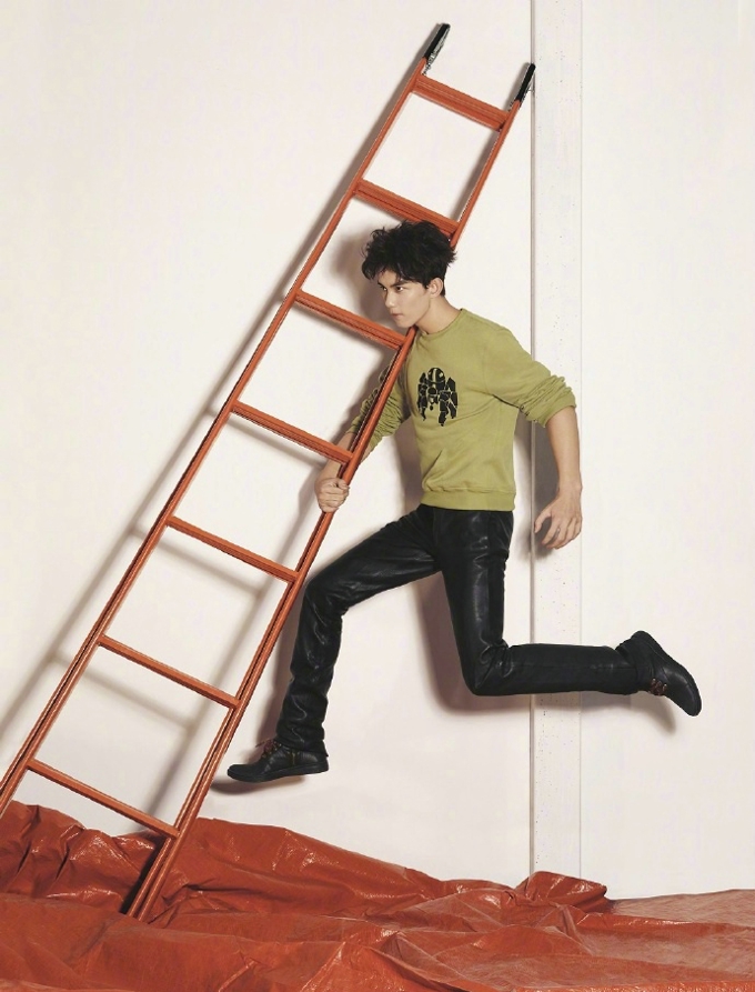 吴磊最新封面大片写真曝光