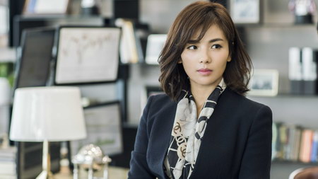 盘点欢乐颂中刘涛安迪哪些帅气的职场搭配