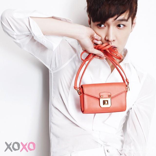 张艺兴帅气写真照