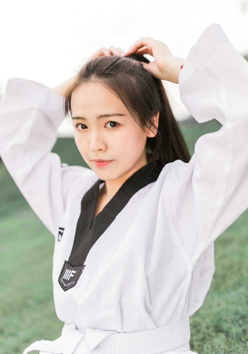 柔道马尾少女高颜值精致五官私拍写真