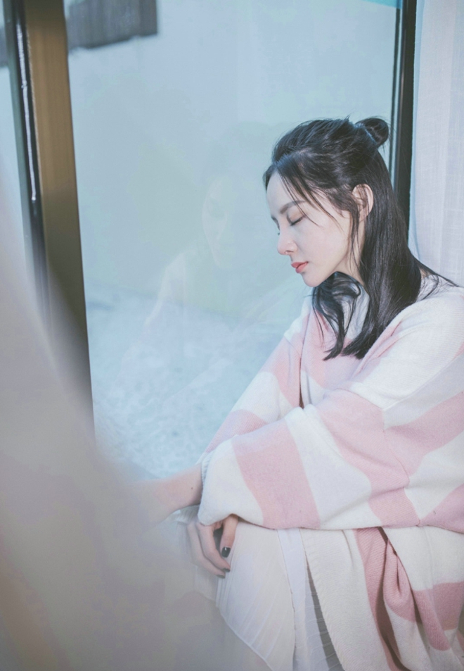 清纯领家妹妹户外清新粉嫩唯美写真