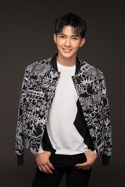 炎亚纶迷幻个人写真