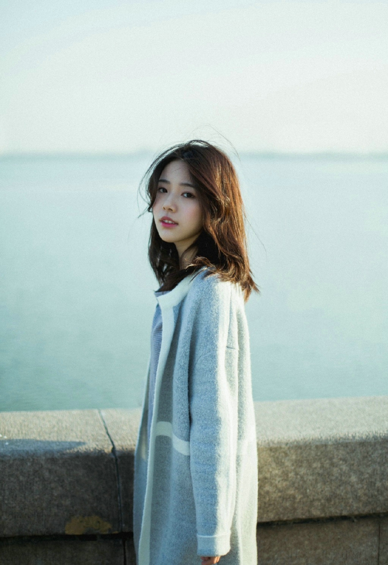 海岸边气质森系女神高颜值随性范