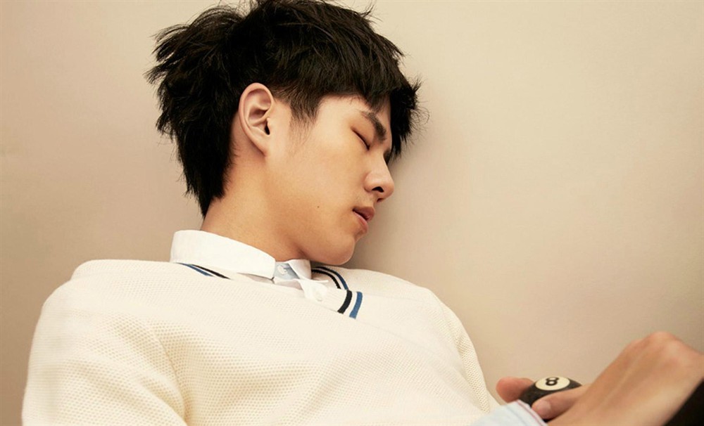 刘昊然个人杂志写真