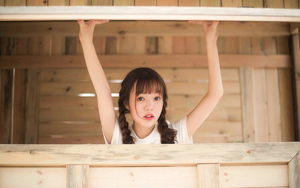 可爱小妹圆嘟嘟萝莉写真私房照