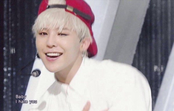 权志龙时尚着装高清壁纸