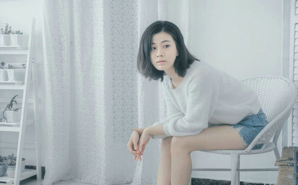 睡眼朦胧清纯娇嫩早安少女