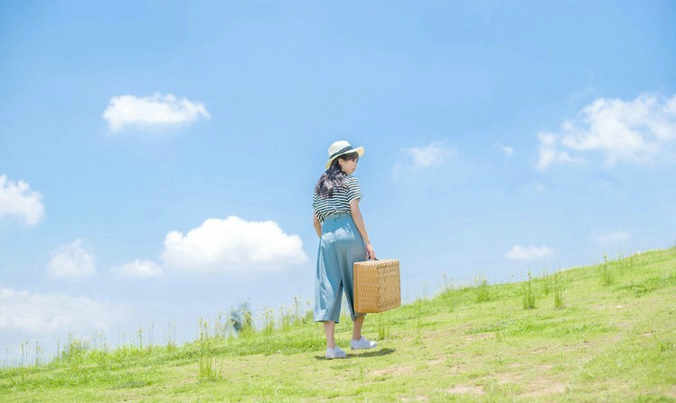 活力满满盛夏清纯可人元气少女