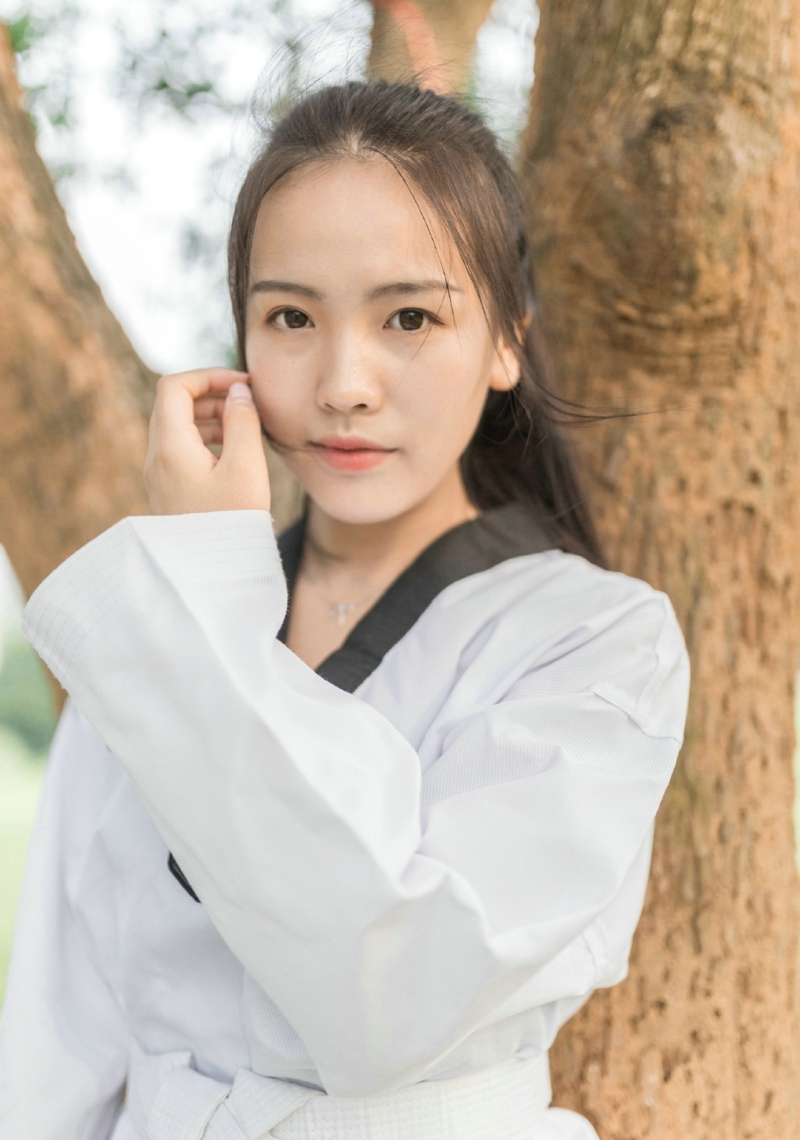 柔道马尾少女高颜值精致五官私拍写真