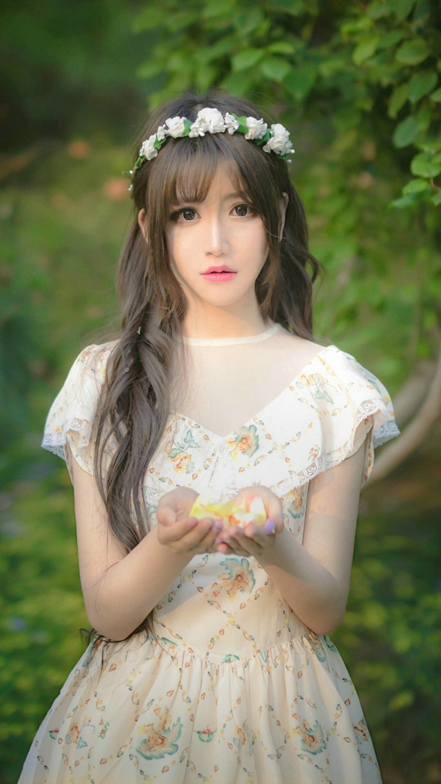 甜美花仙子的粉嫩写真