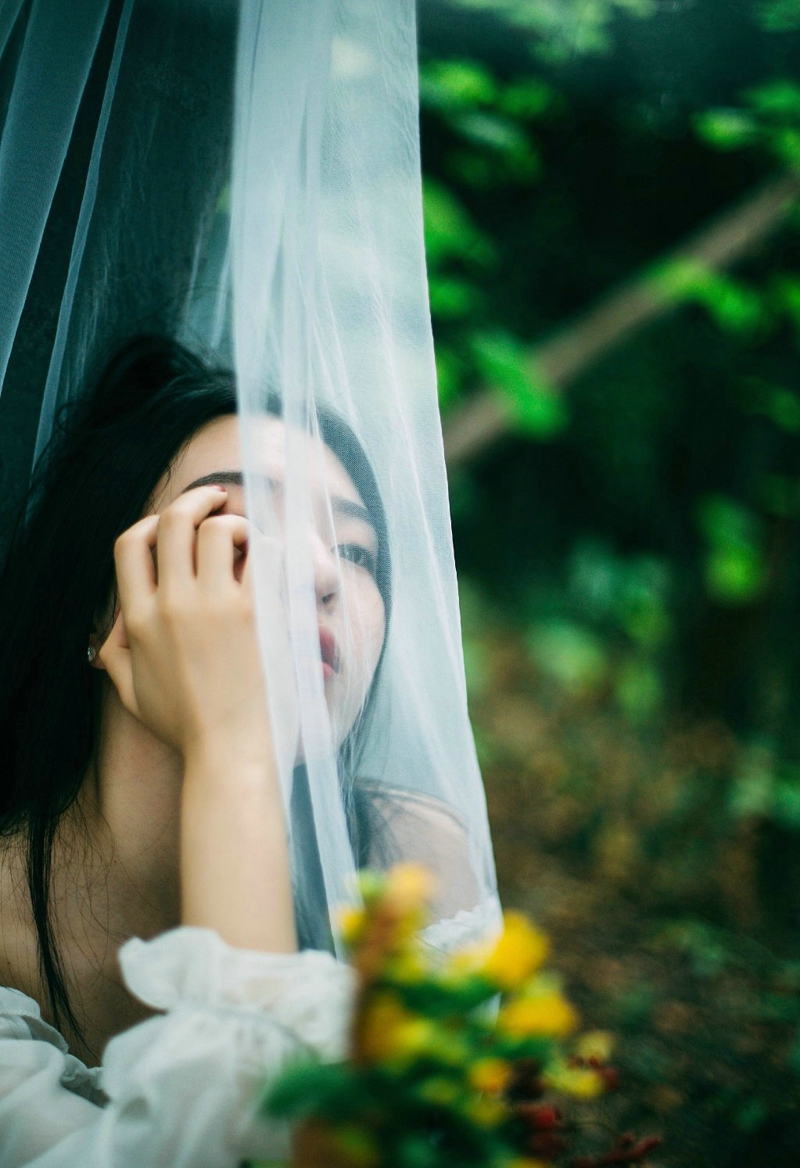 纯白私房内的马尾清纯姑娘柔美娇嫩写真