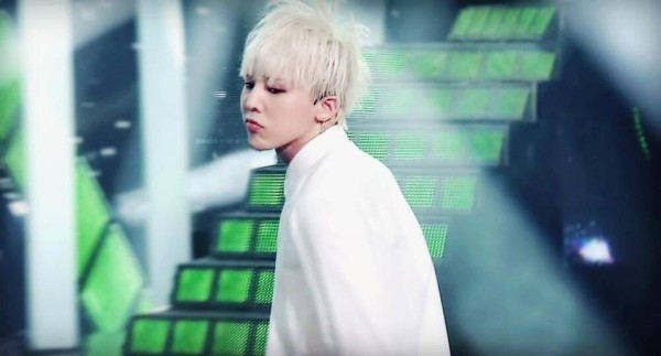 权志龙时尚着装高清壁纸