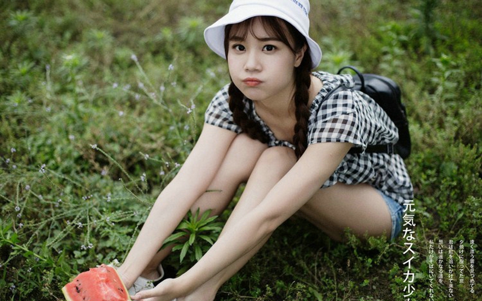 西瓜女孩清纯阳光甜美写真