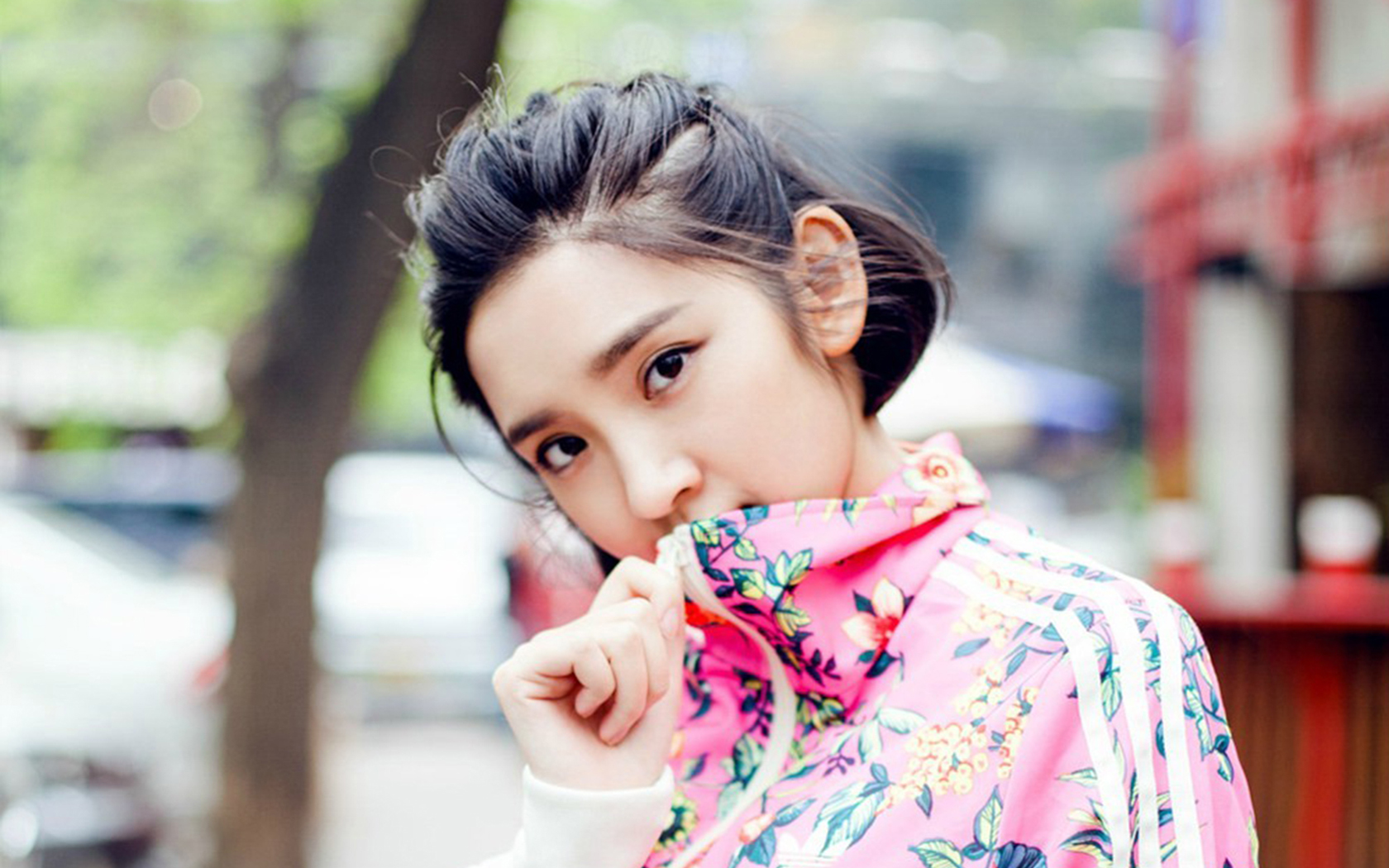 甜蜜可爱美丽美女唐艺昕壁纸