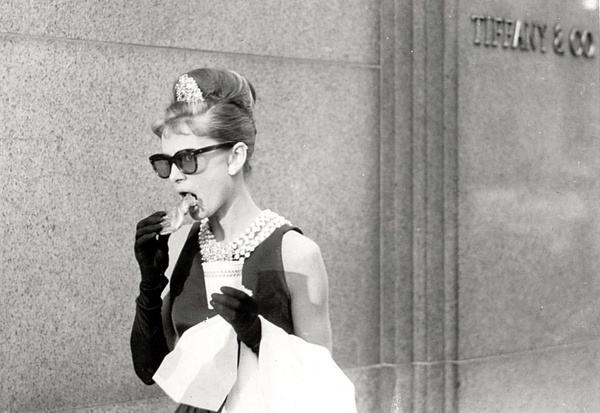 蒂凡尼的早餐电影剧照欣赏