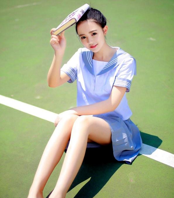 清纯靓丽的美少女 将我心儿都融化