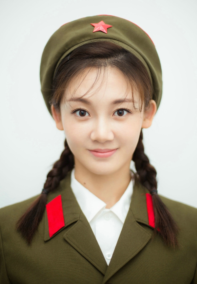 楚乔传小七苗苗新甜美写真