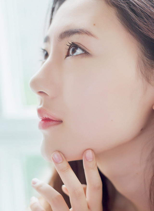 清纯迷人少女干净气质唯美写真