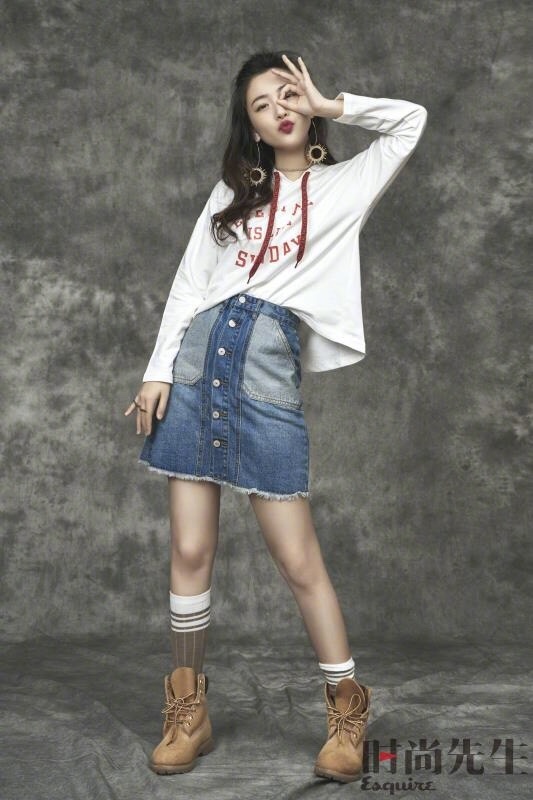 吴倩时尚先生青春干练帅气写真封面