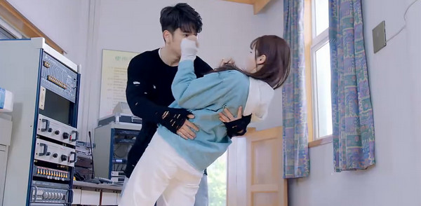 路从今夜白之遇见青春高清剧照