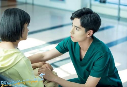 致我们单纯的小美好高甜剧照