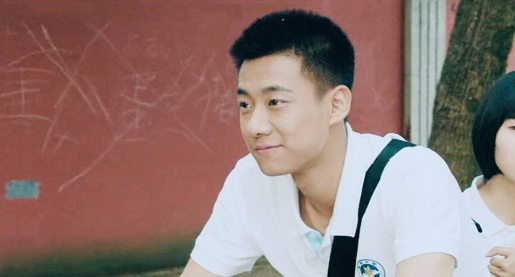 致我们单纯的小美好黑帅小哥哥吴柏松高至霆高清剧照