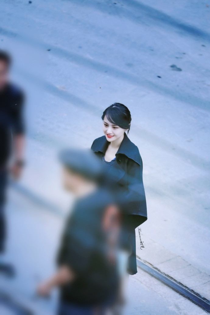 郑爽新剧绝密者最新路透