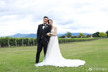 余文乐王棠云婚纱照