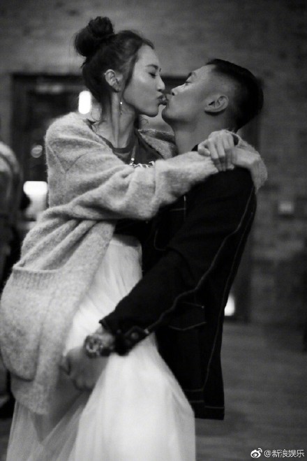 余文乐王棠云婚纱照