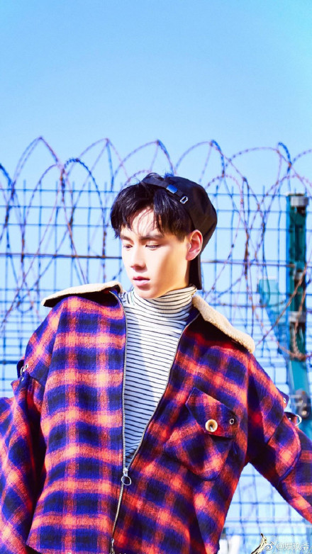 男神小哥哥胡一天帅气阳光写真